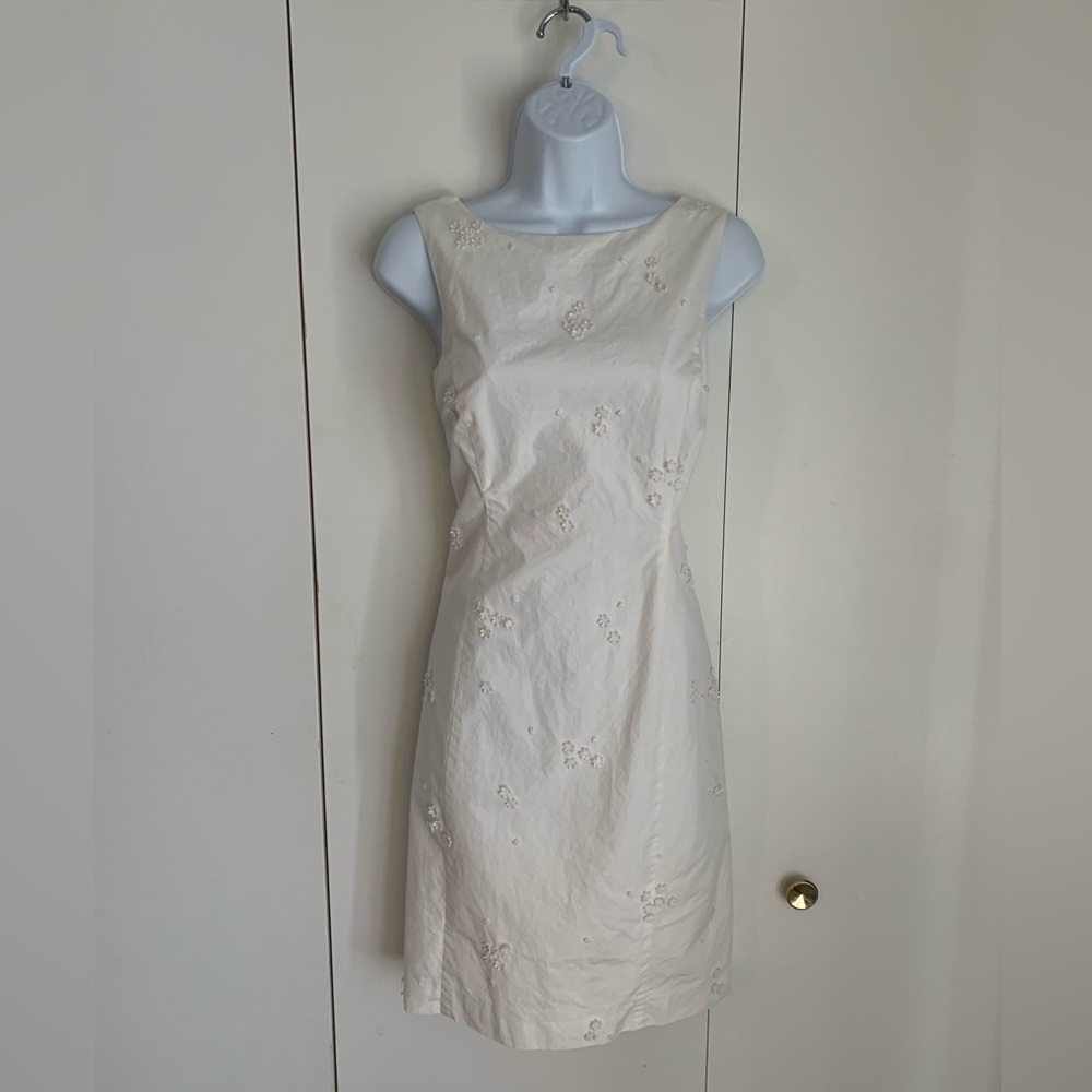 Ann Taylor women’s white cotton floral dress size 6